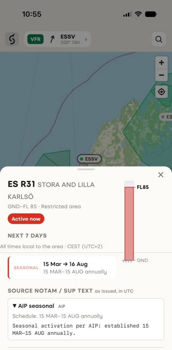 Restriction area ES R31 Stora and Lilla Karlsö on Gotland in the Squawkr app, marked Active now, with its limits from ground to FL 85, its seasonal schedule and the source text